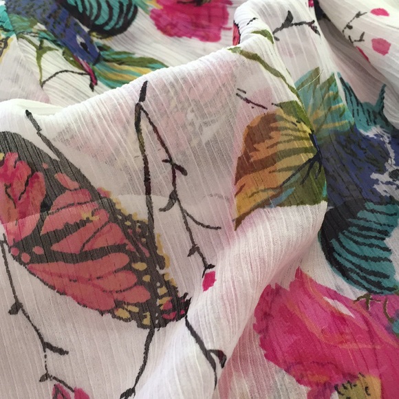 Earthbound Trading Boho eyelet/spring floral tunic - Picture 7 of 8